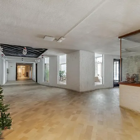 Blue Petit - Happy *